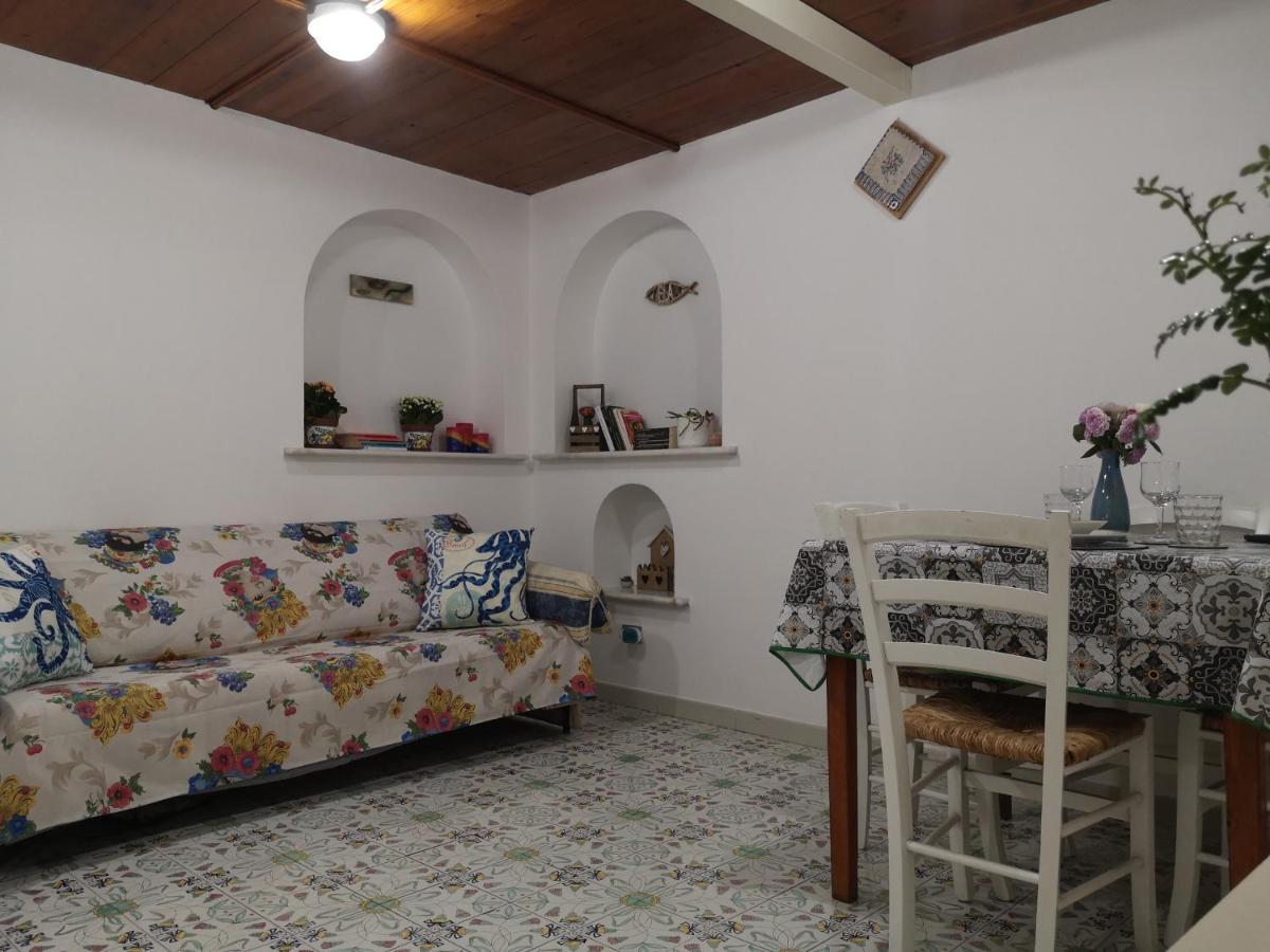 Al Limone Apartment Lipari  Bagian luar foto
