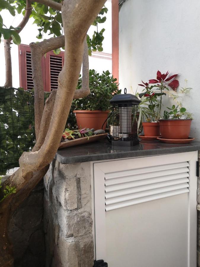Al Limone Apartment Lipari  Bagian luar foto
